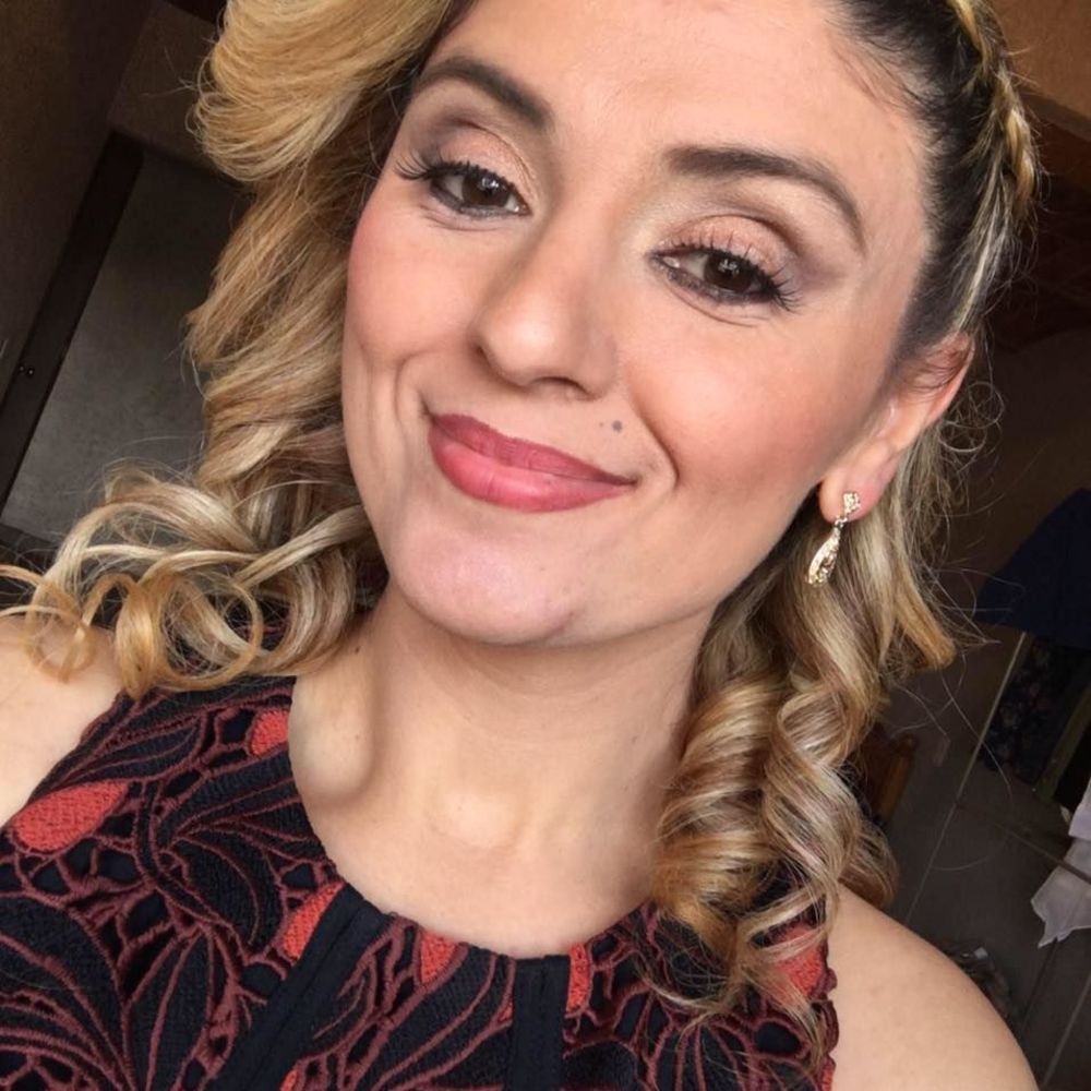 Meet your Posher, Dioneth